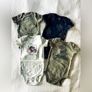 Carter’s 6mo set of four Onesies, Cactus and Buffalo